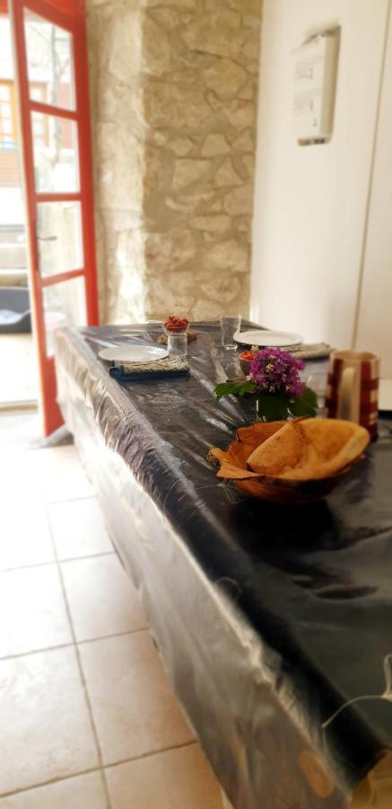 Ferienwohnung L'Huile Et L'Eau Antraigues Exterior foto